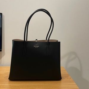 LAST CHANCE: NWOT Kate Spade Black Leather Tote